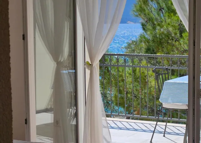 Apartment Luce I Frane Viganj